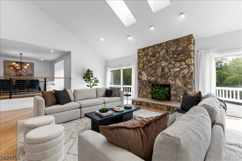 101 Rippling Brook Way, Bernardsville Boro, NJ 07924