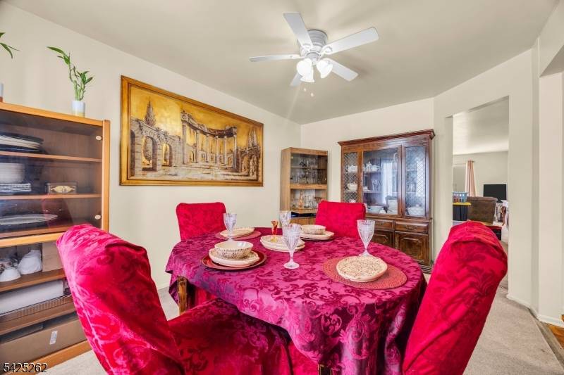 303 Holly Dr, Perth Amboy City, NJ 08861