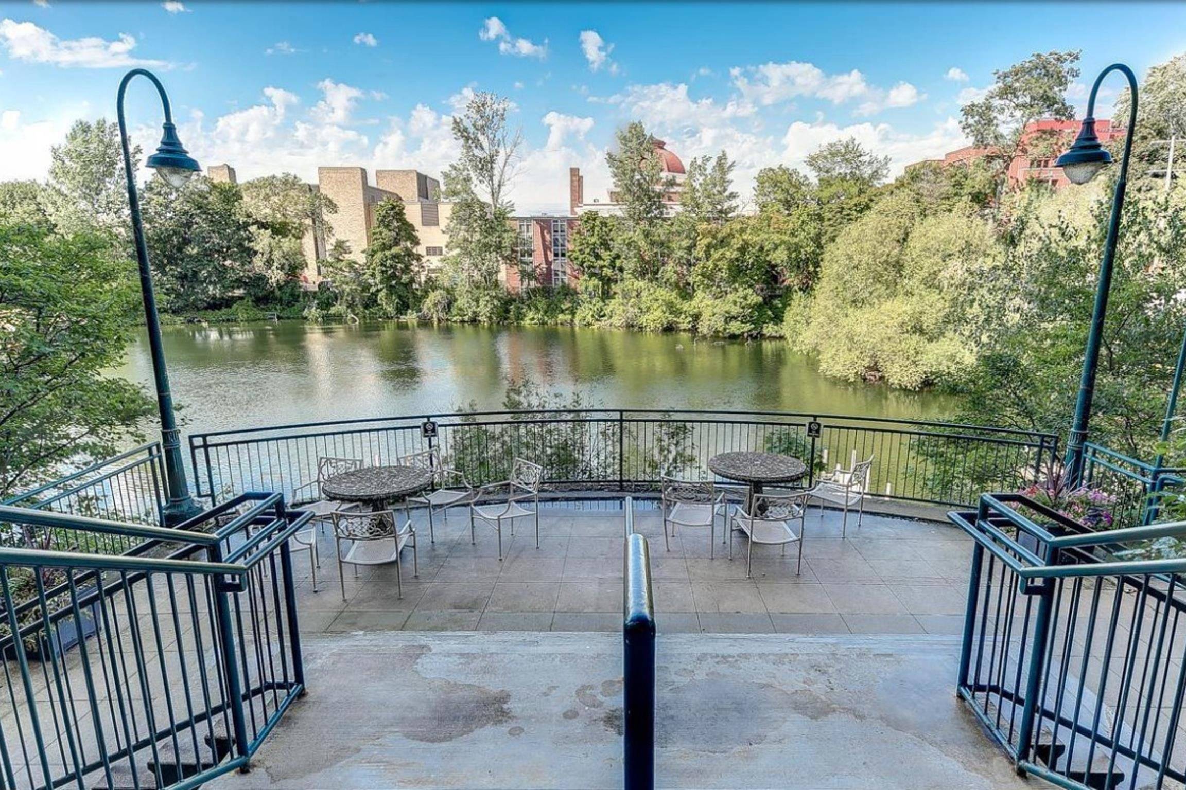 141 Rivers Edge DR, Traverse City, MI 49684