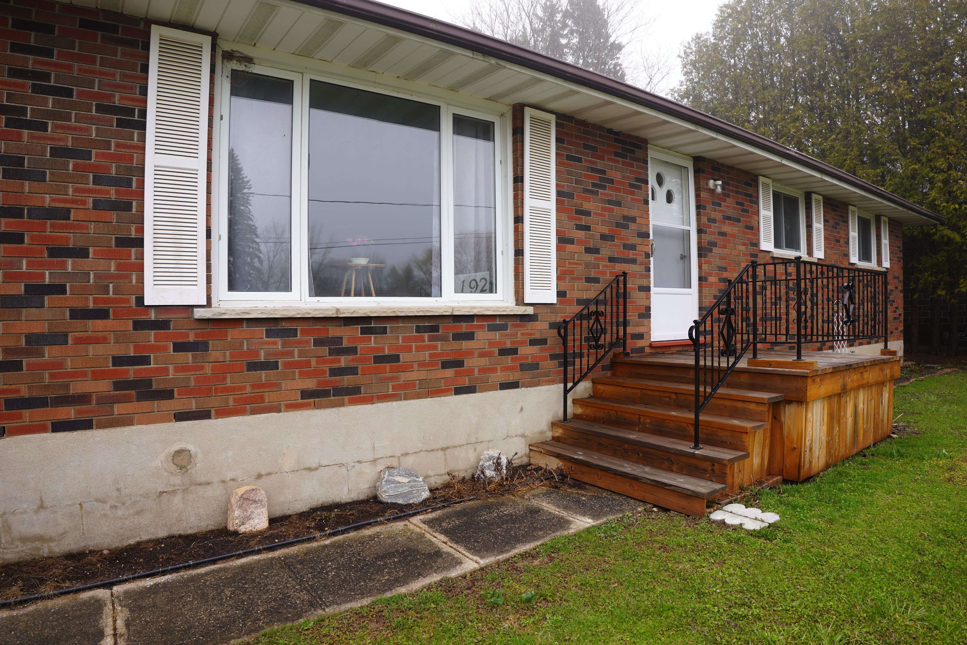 192 George ST, South Bruce Peninsula, ON N0H 2T0