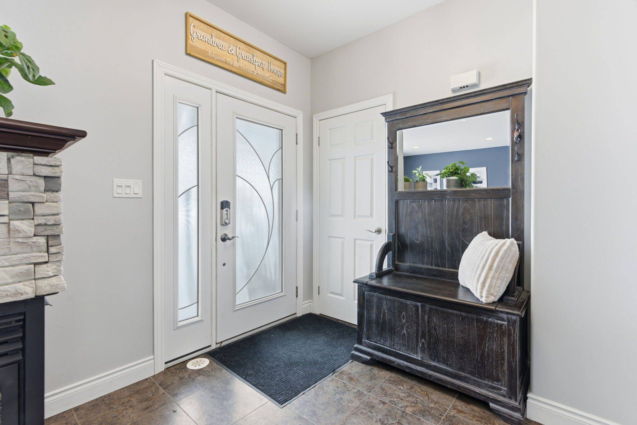 217 Britannia RD E, Goderich, ON N7A 1J1