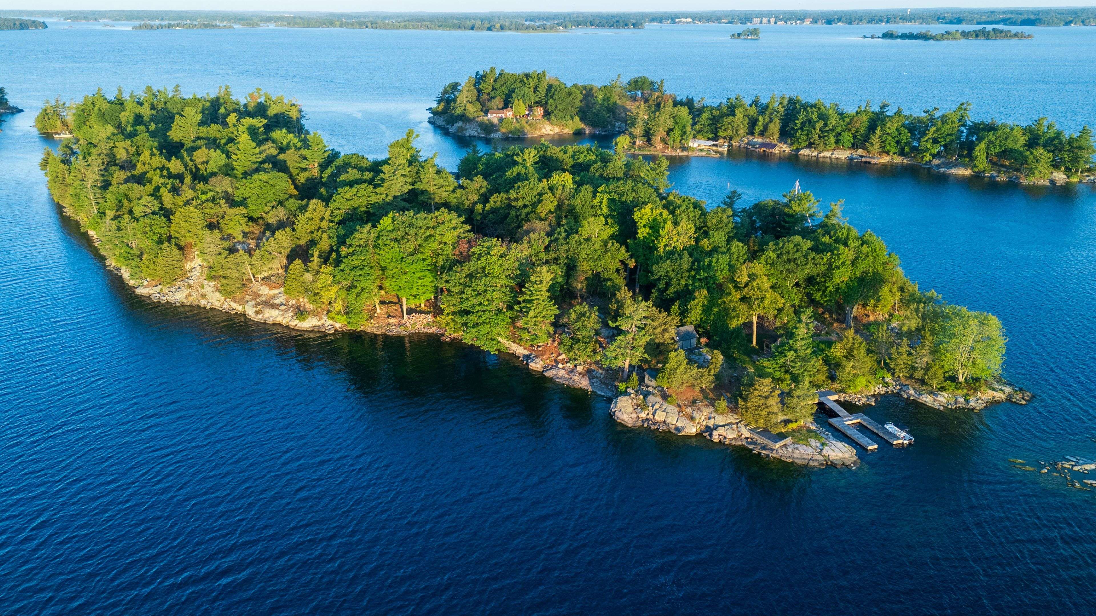 1 Dumfounder IS, Gananoque, ON K7G 2V4