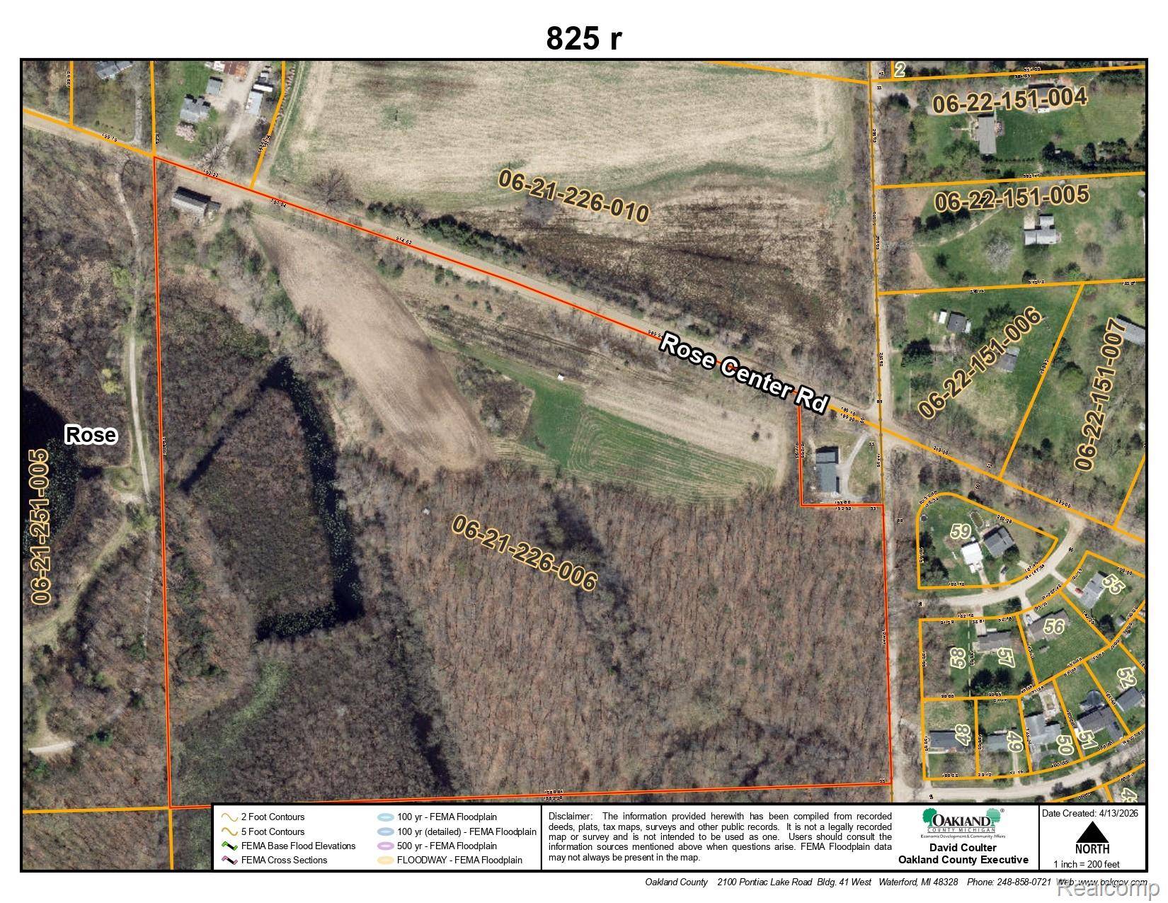 825 W Rose Center RD, Holly Township, MI 48442