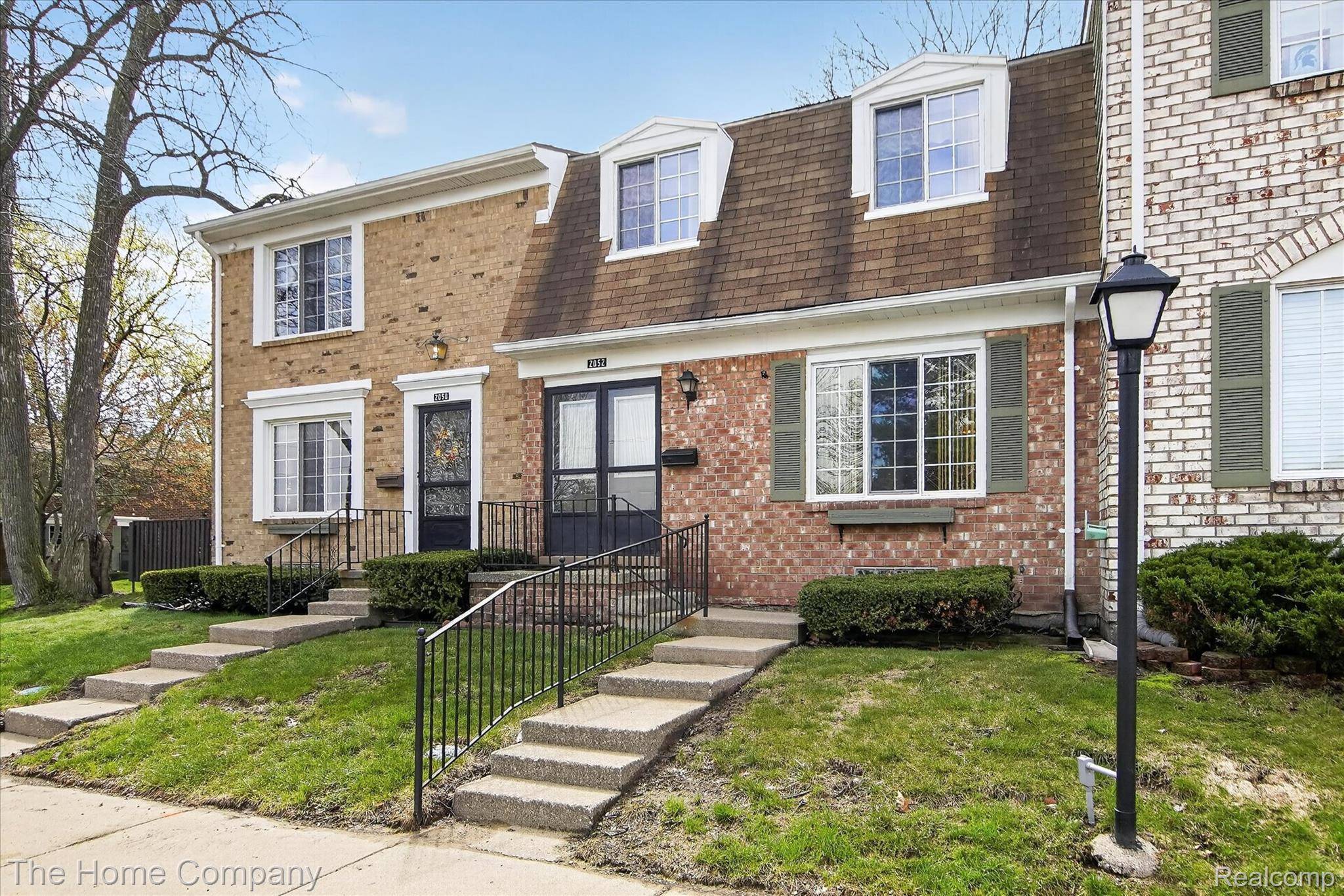 2052 Wickham ST, Royal Oak, MI 48073