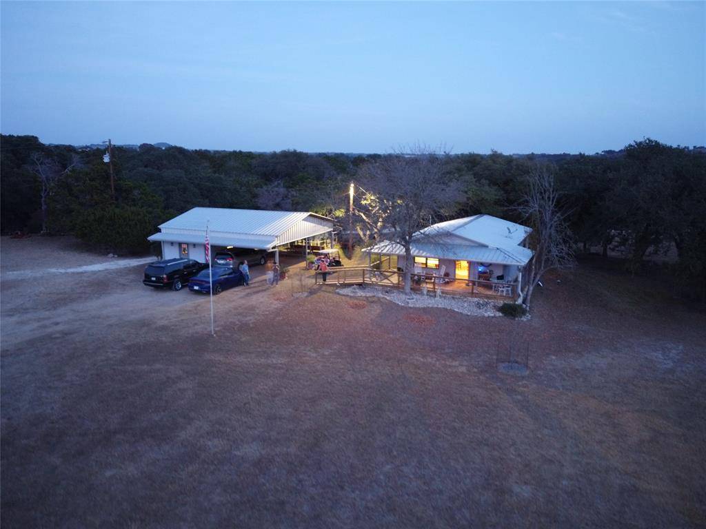 515 Big Creek Road, Blanco, TX 78606