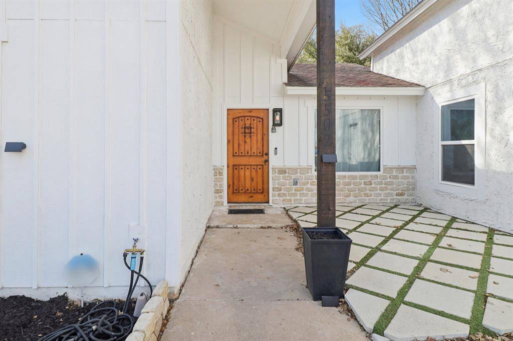 5502 Safari Trail, Arlington, TX 76018