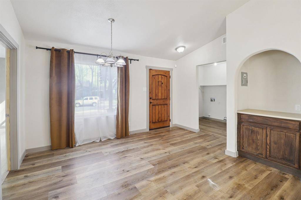 5502 Safari Trail, Arlington, TX 76018