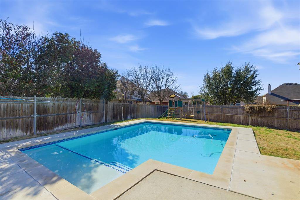 4925 Sunset Ridge Drive, Fort Worth, TX 76123