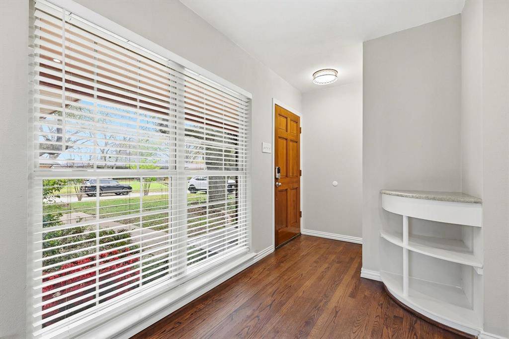 7329 Edgerton Drive, Dallas, TX 75231