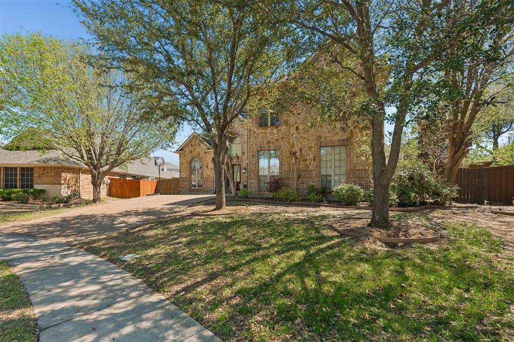 4312 Crestview Lane, Mansfield, TX 76063