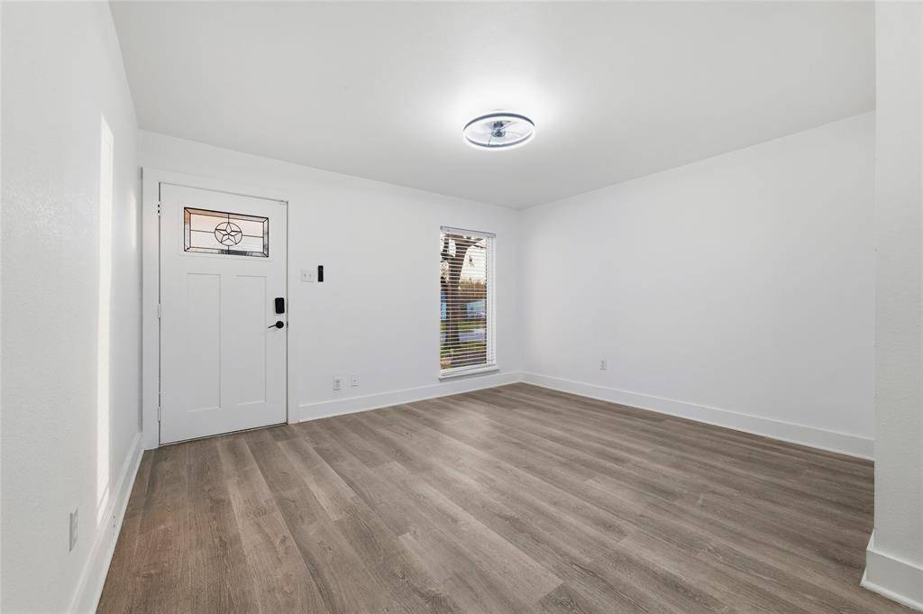 3071 Sunnyvale Street, Dallas, TX 75216