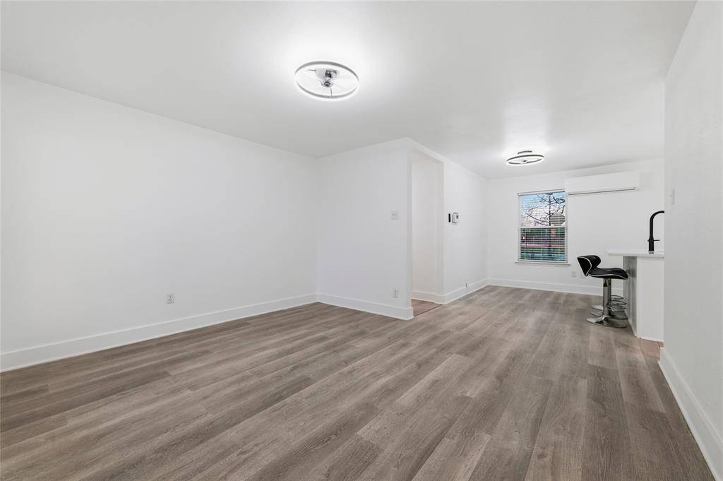 3071 Sunnyvale Street, Dallas, TX 75216