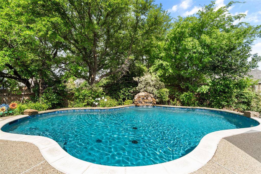 7230 Hillshire Lane, Sachse, TX 75048