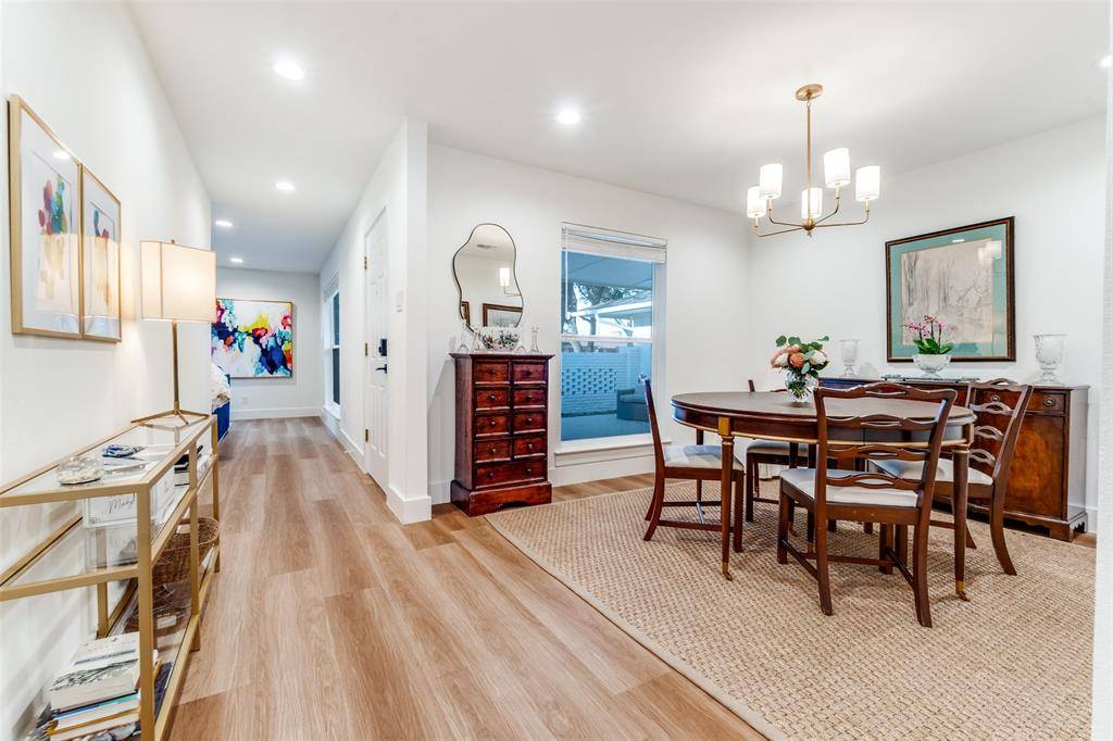 3740 Weeburn Drive, Dallas, TX 75229