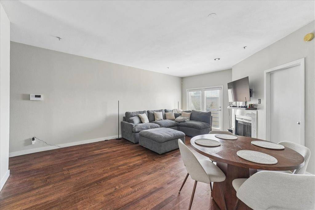 4111 Cole Avenue #14, Dallas, TX 75204