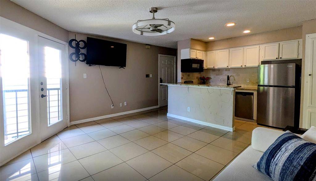 2312 Balsam Drive #A303, Arlington, TX 76006