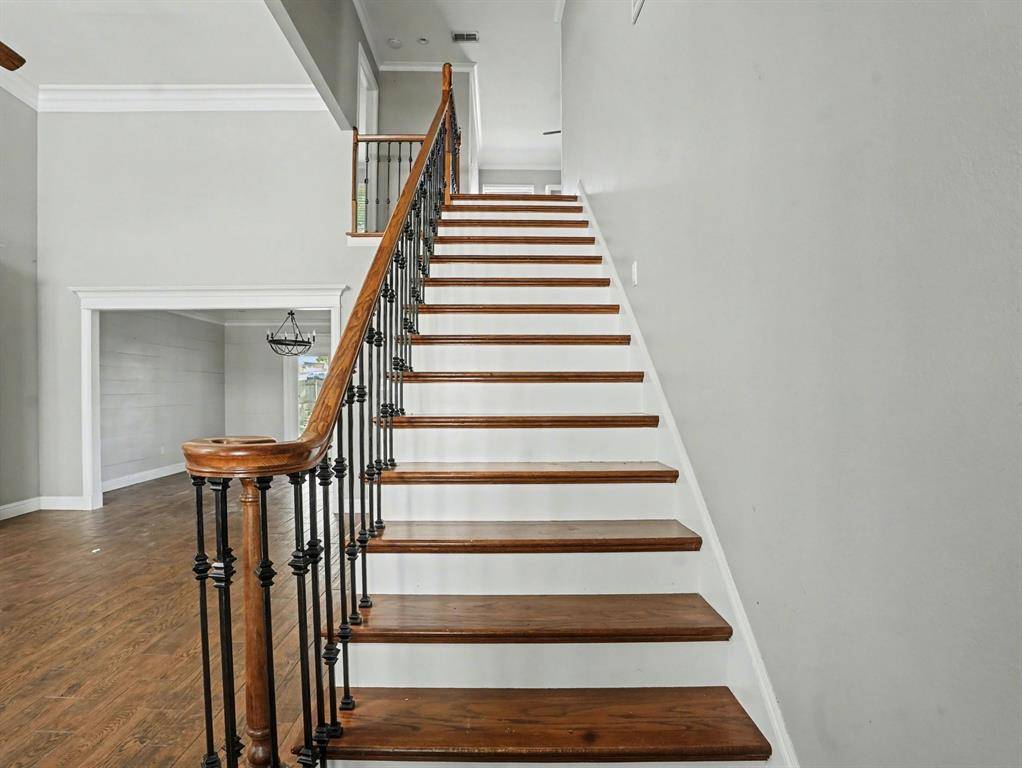 2802 Boyd Street, Ennis, TX 75119