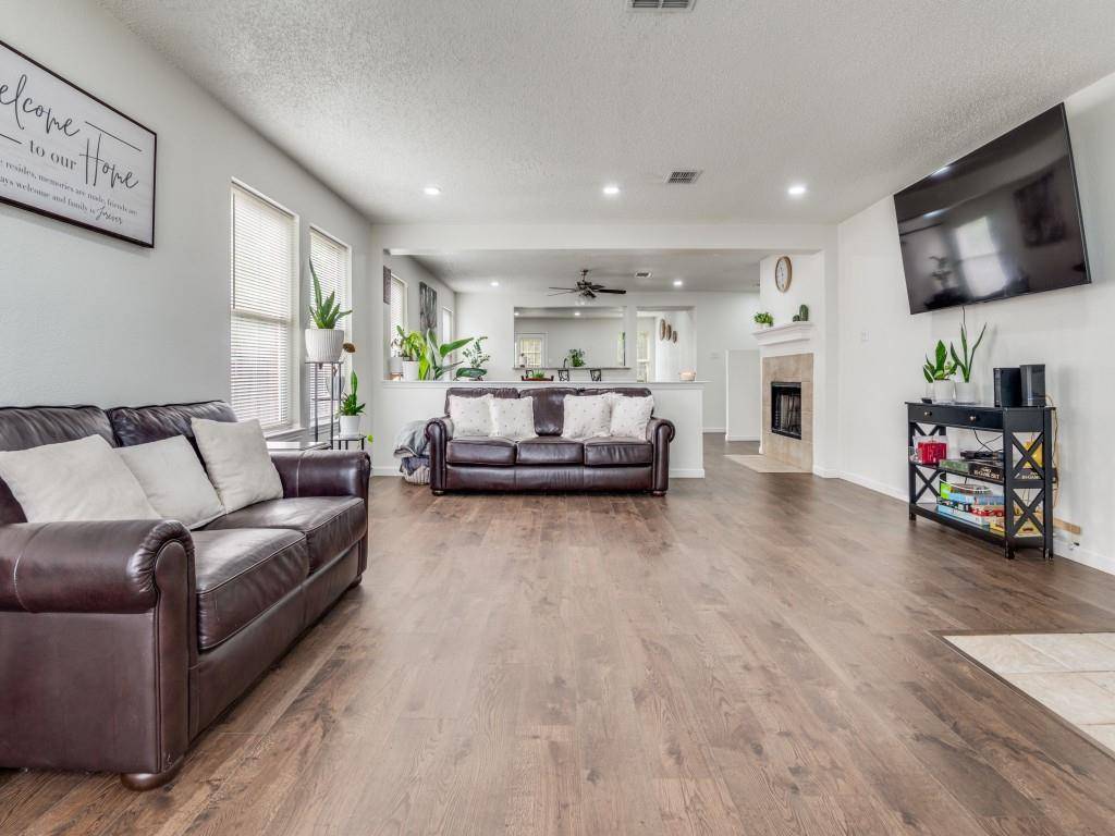 1456 Atkins Street, Cedar Hill, TX 75104