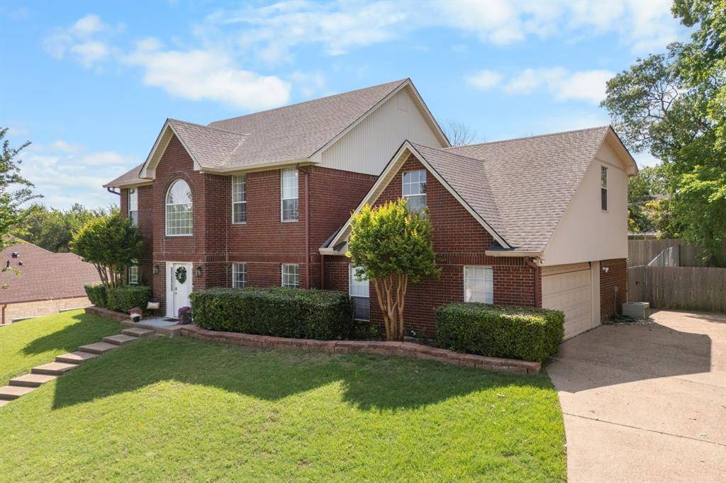 9440 Red River Street, Woodway, TX 76712