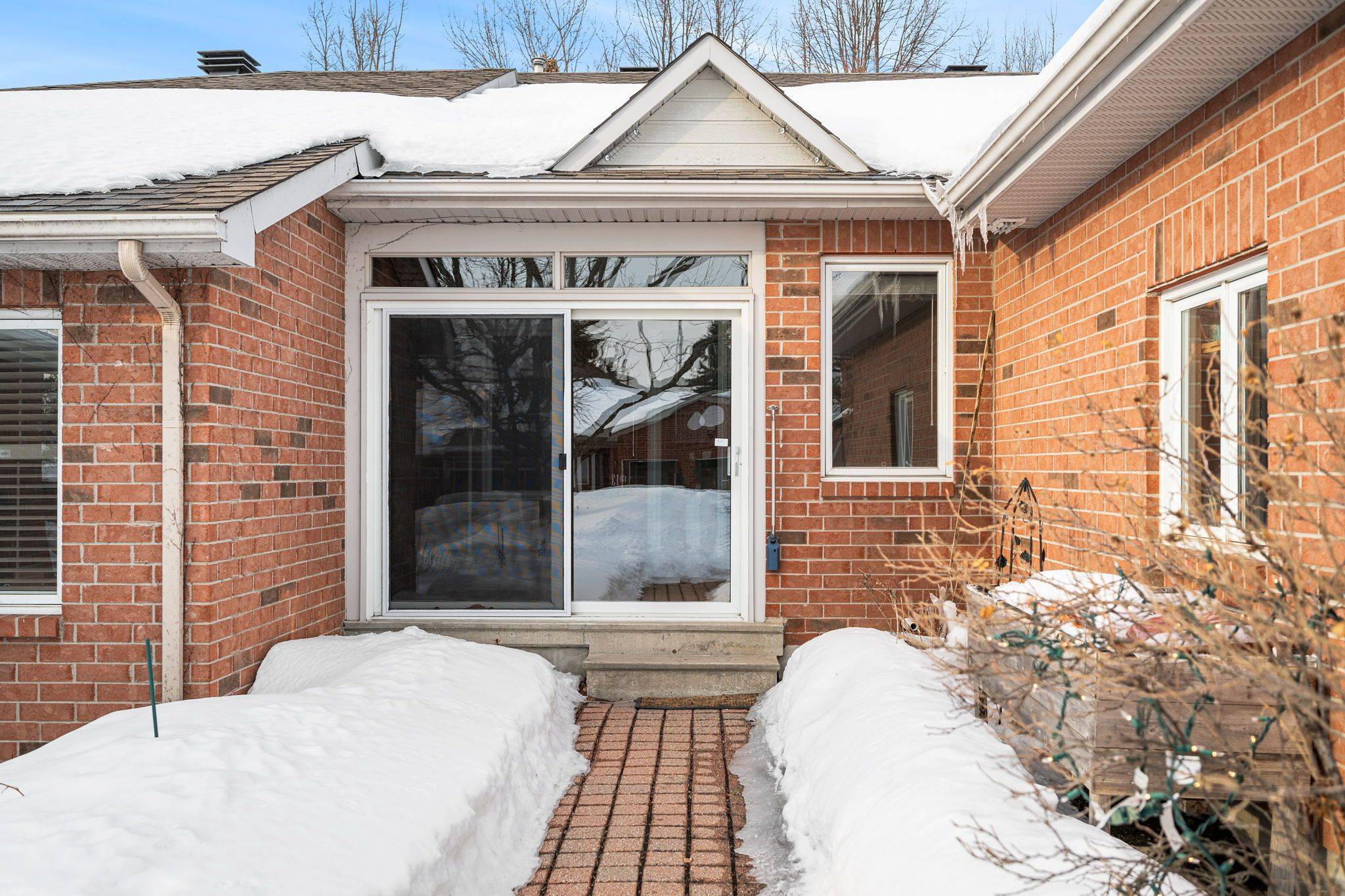 10 Quinterra CT, Hunt Club - Windsor Park Village And Area, ON K1V 0W6