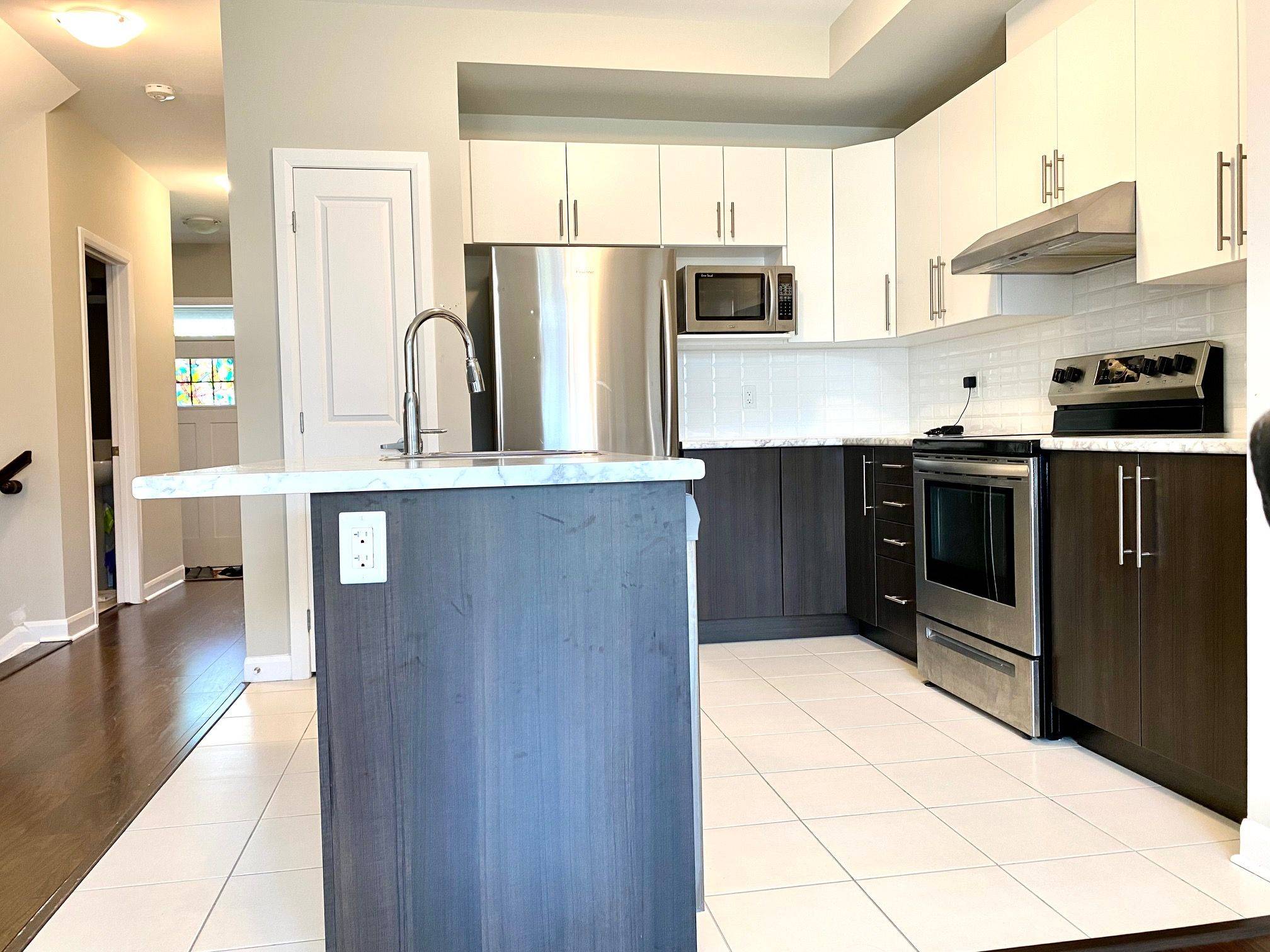 415 Kayak ST, Barrhaven, ON K2J 6P2