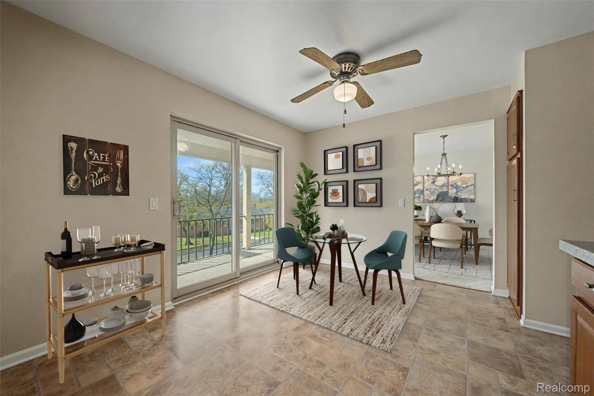 29676 Middlebelt RD #2202, Farmington Hills, MI 48334