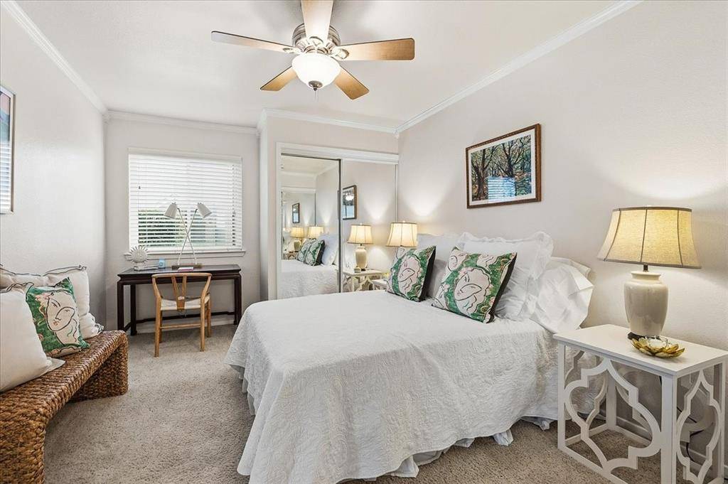 5642 Cedar Creek Drive, Benbrook, TX 76109