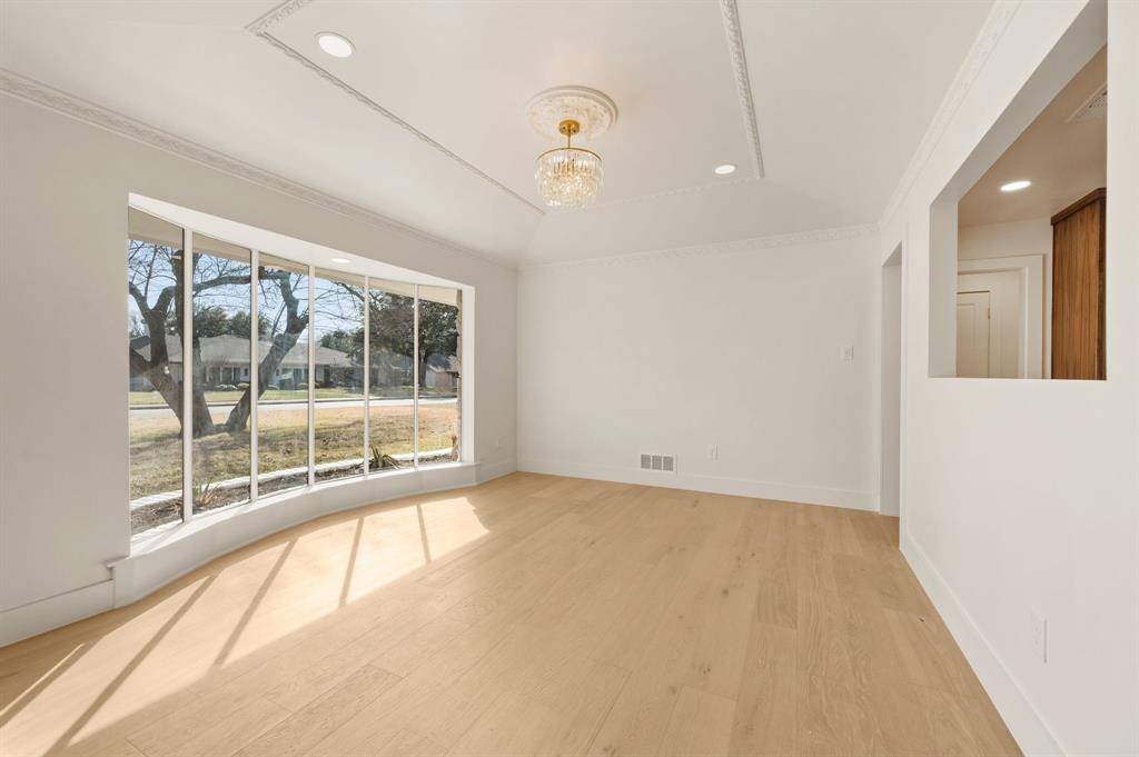 3945 Shady Hill Drive, Dallas, TX 75229