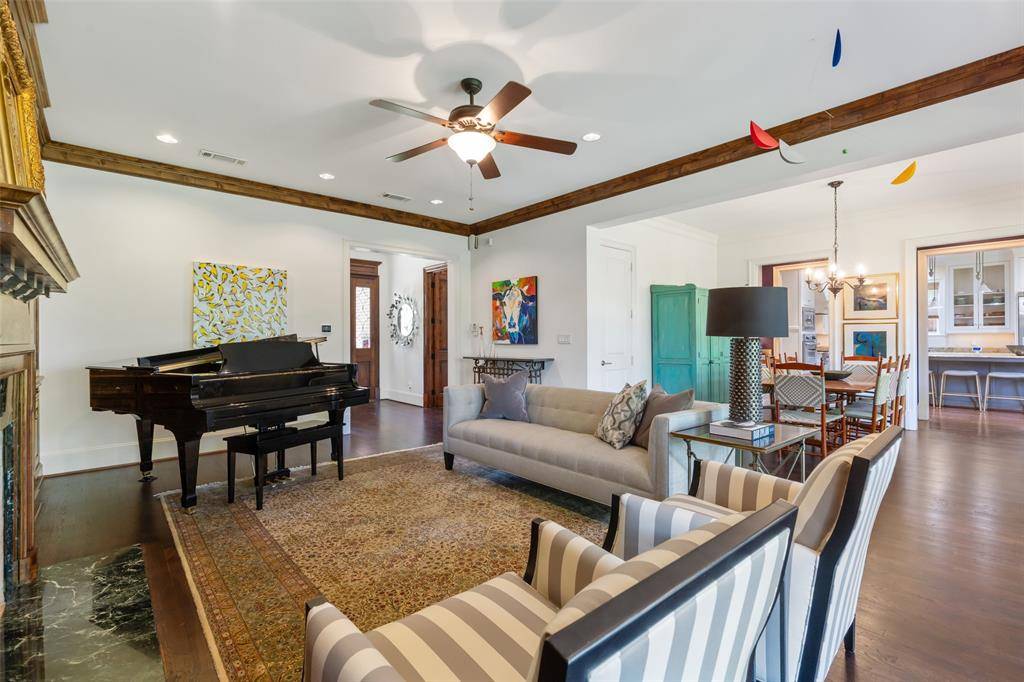 6403 Westlake Avenue, Dallas, TX 75214