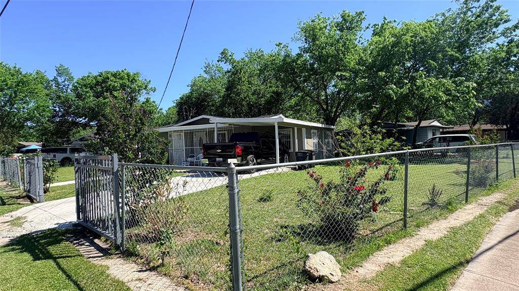 4500 Reed Street, Fort Worth, TX 76119