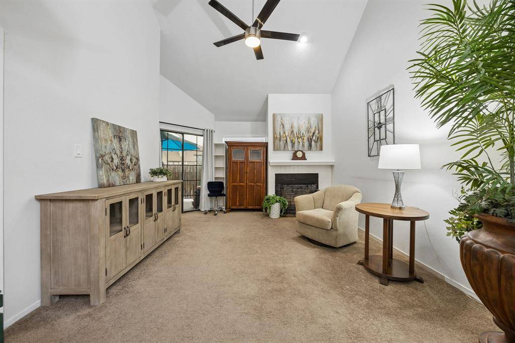 2428 Forest Brook Lane #1209, Arlington, TX 76006