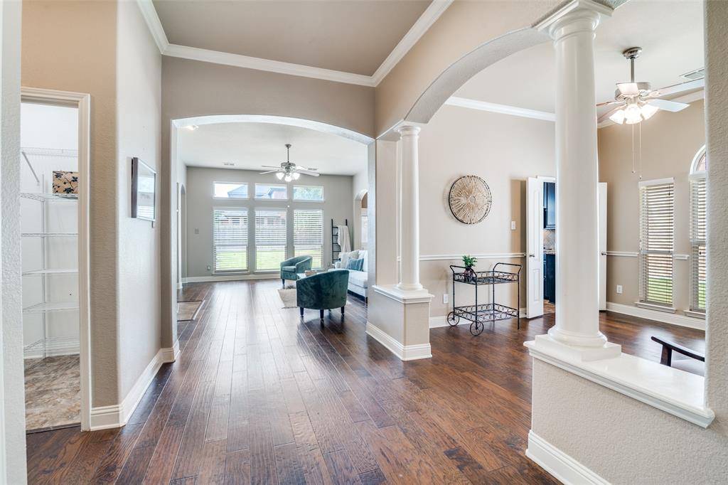 619 Louder Way, Fate, TX 75087