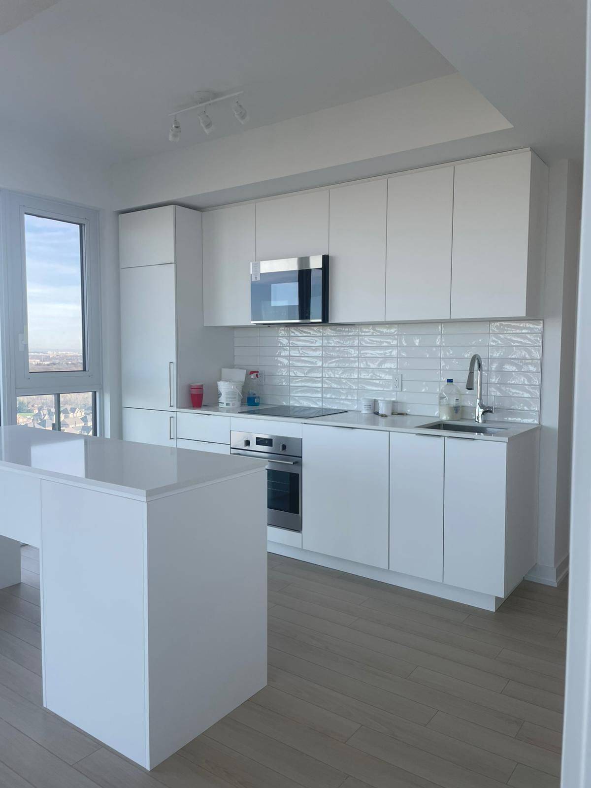 15 SkyRidge DR #1902, Brampton, ON L6P 4S3