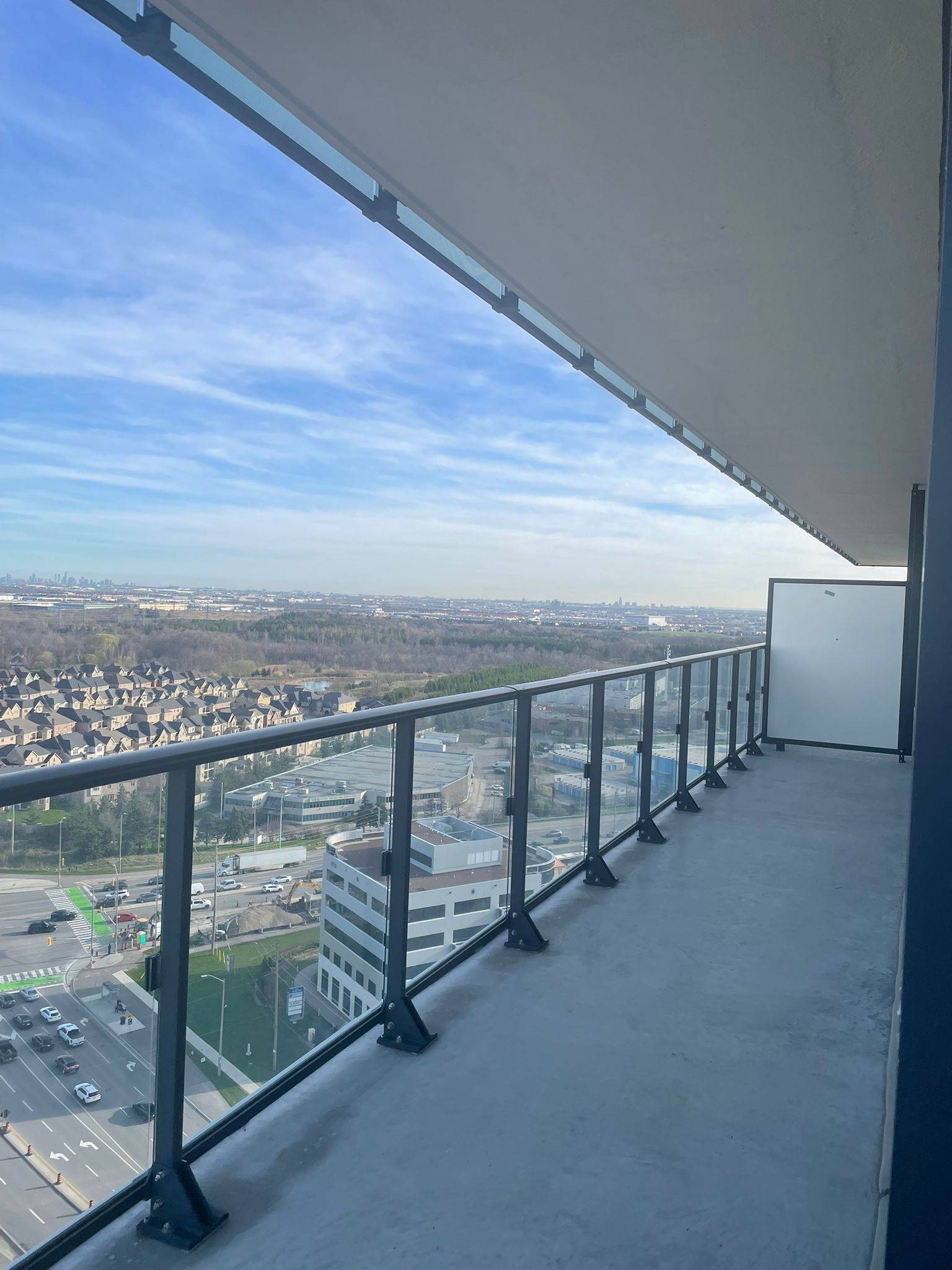 15 SkyRidge DR #1902, Brampton, ON L6P 4S3