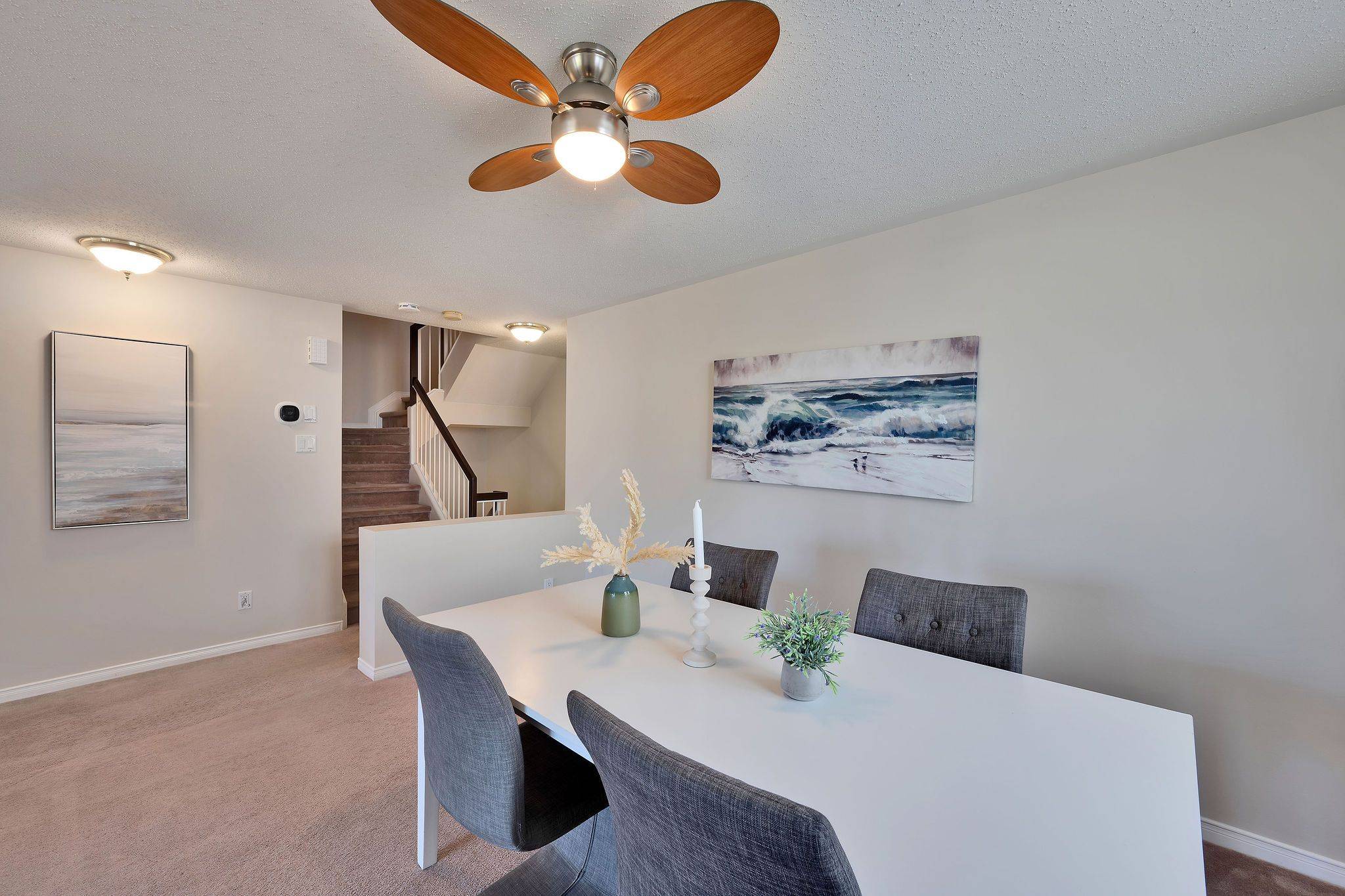 10 Daybreak ST #B, Barrhaven, ON K2G 6T9