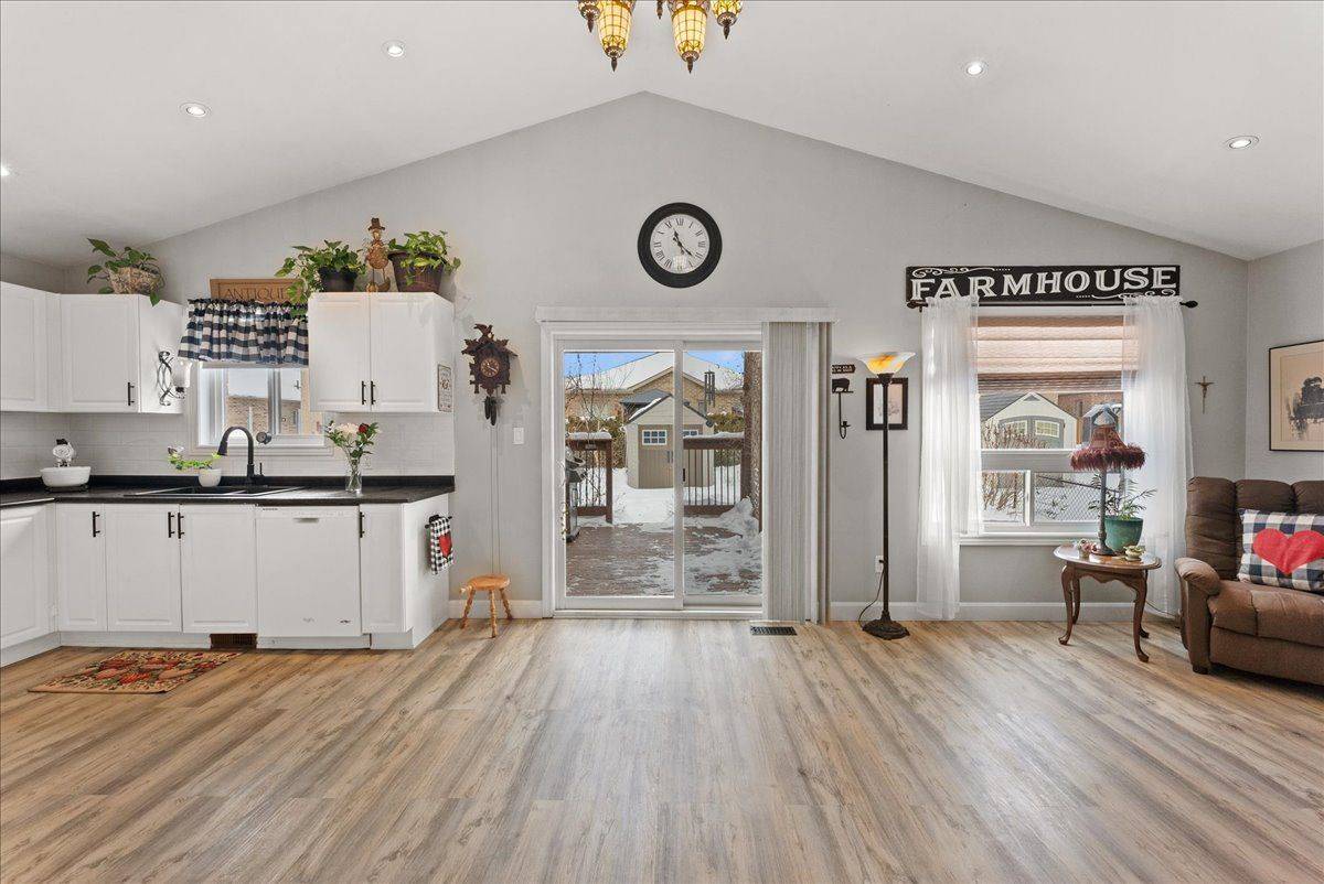 37 White Hart LN, Trent Hills, ON K0L 1Y0