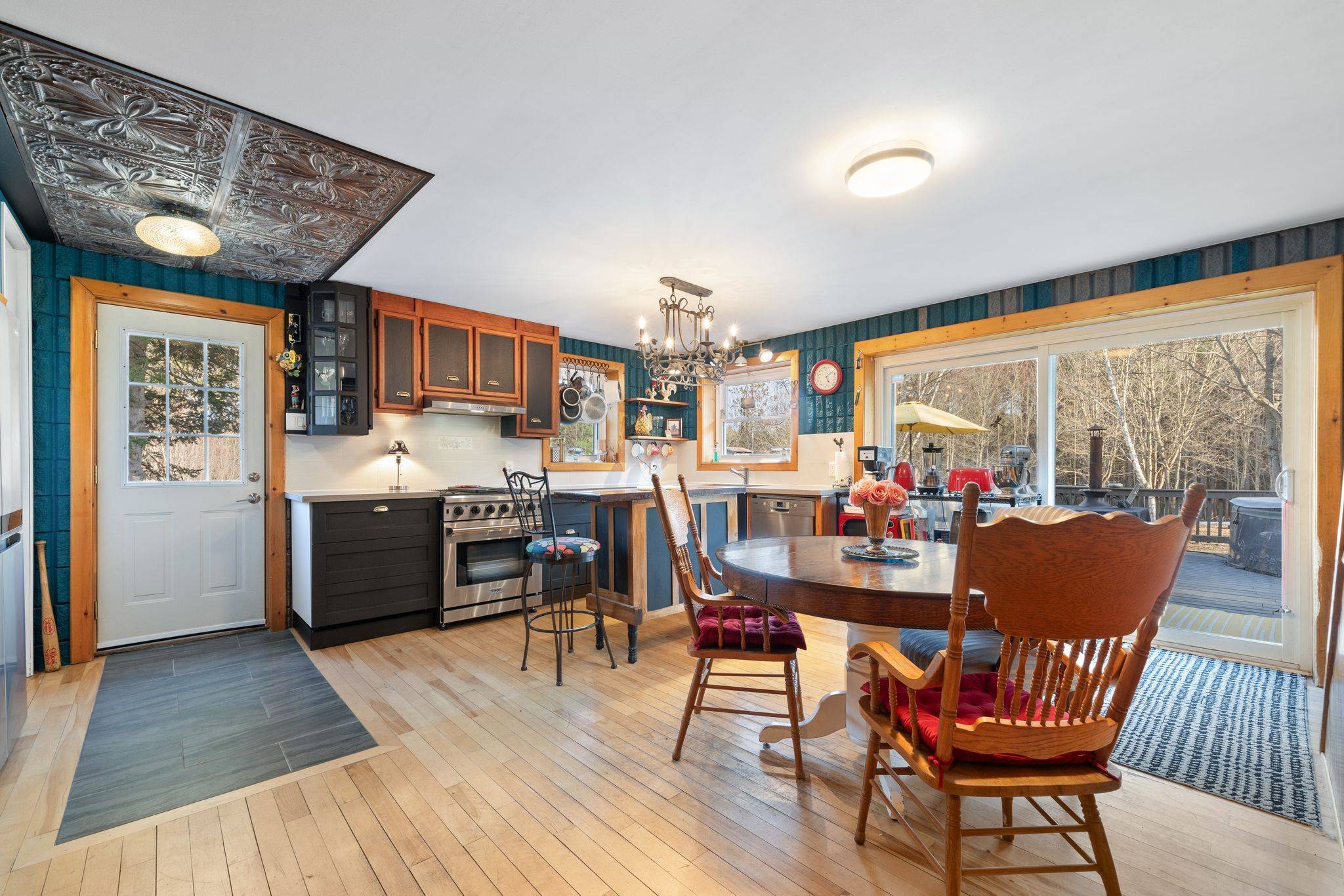 1093 Kushog Lake RD, Minden Hills, ON K0M 2K0