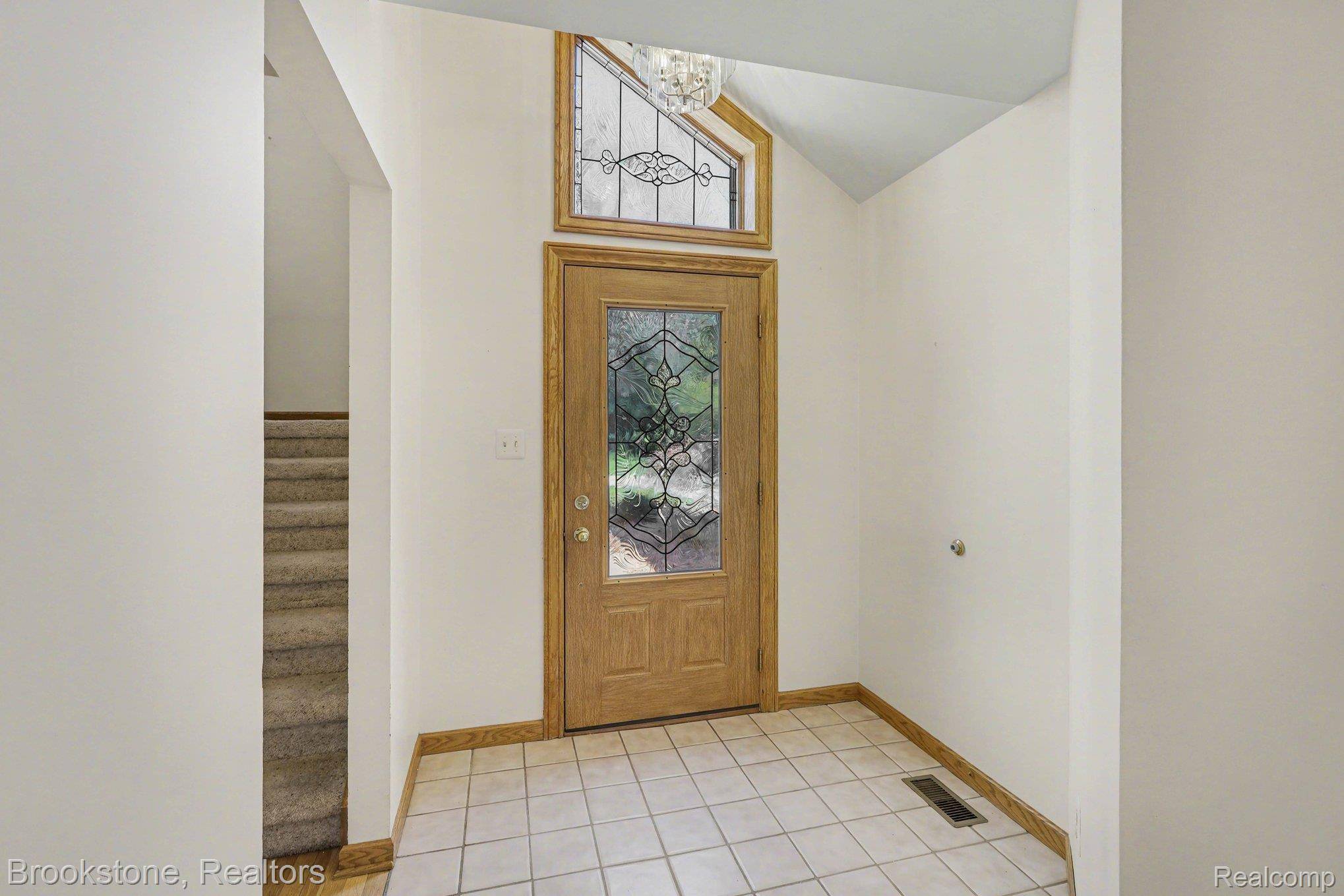 3376 Rivers Edge DR, Wayne, MI 48184