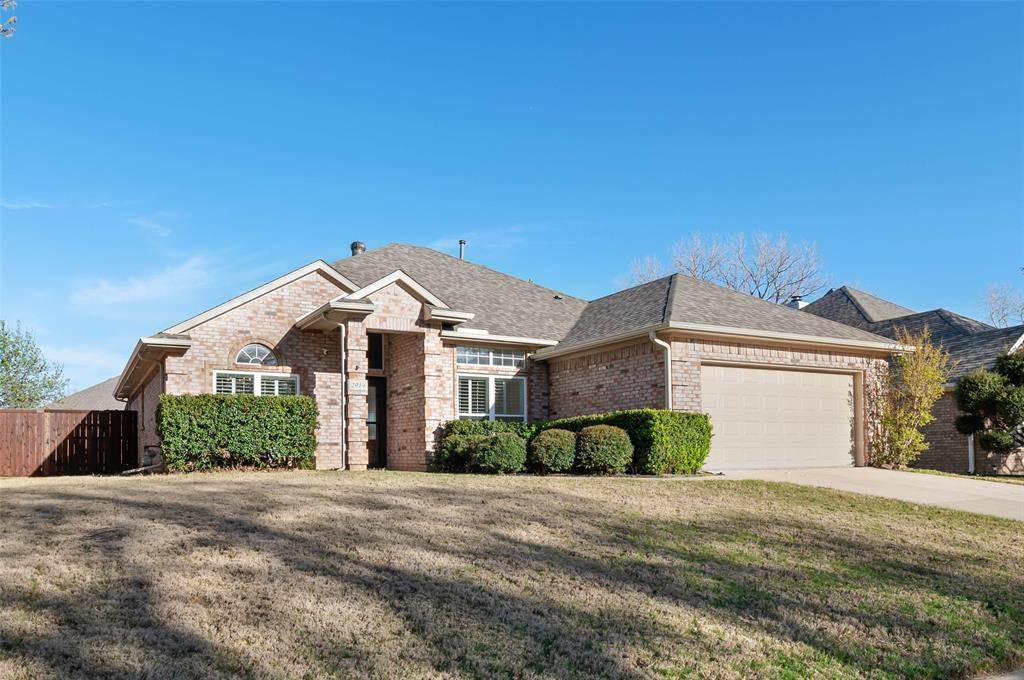 2914 Custer Drive, Corinth, TX 76210