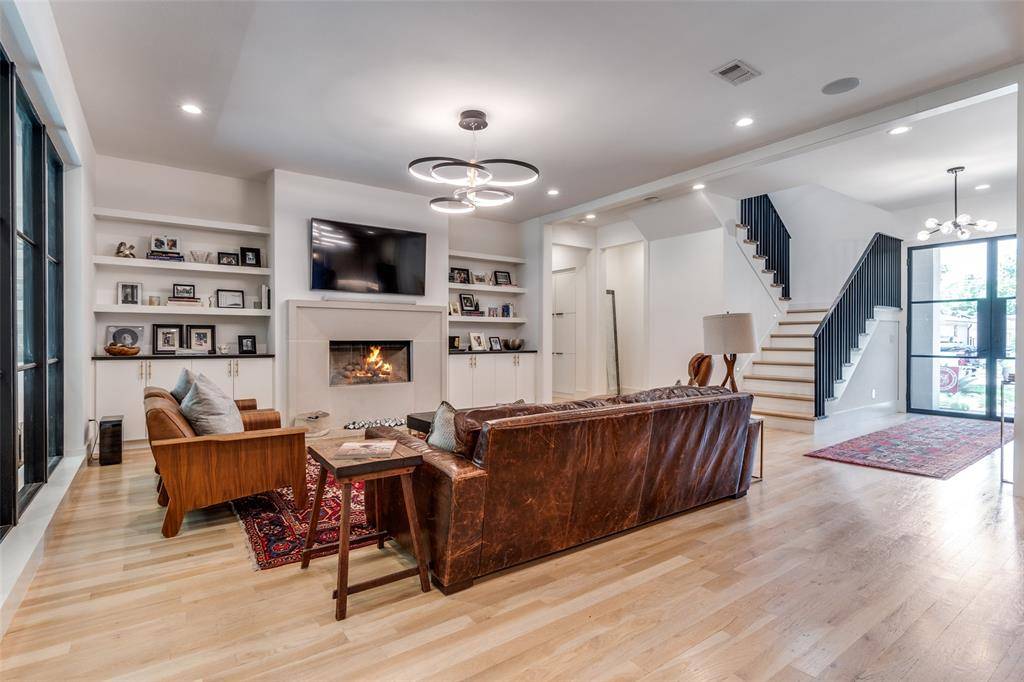 7229 Haverford Road, Dallas, TX 75214