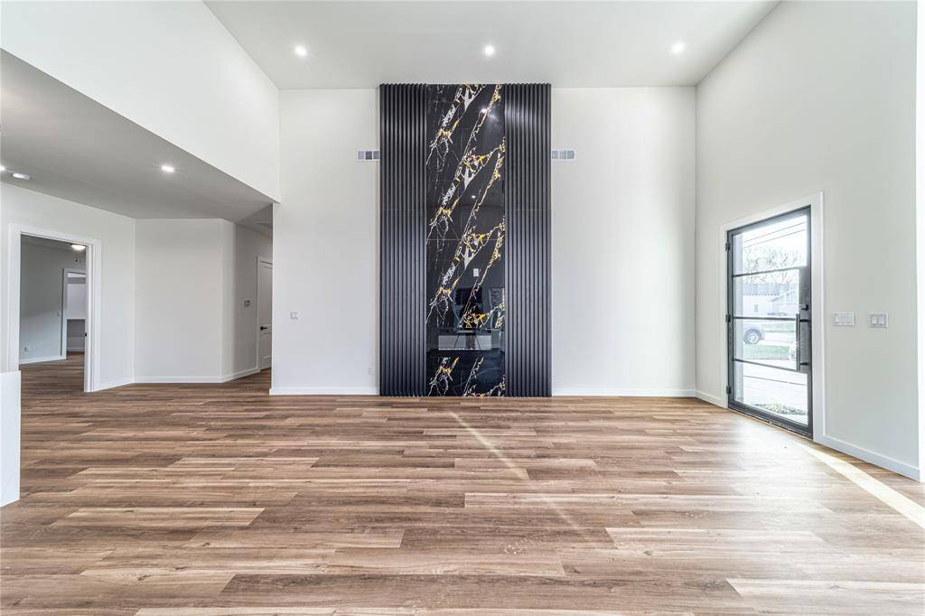 4816 Zealand Street, Dallas, TX 75216