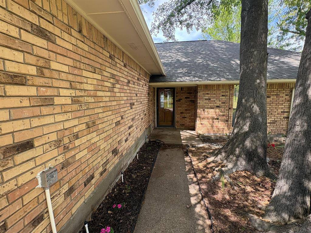 27 Sundown Trail, Star Harbor, TX 75148