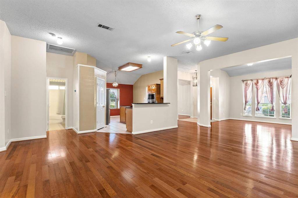 428 Lakedale Drive, Murphy, TX 75094