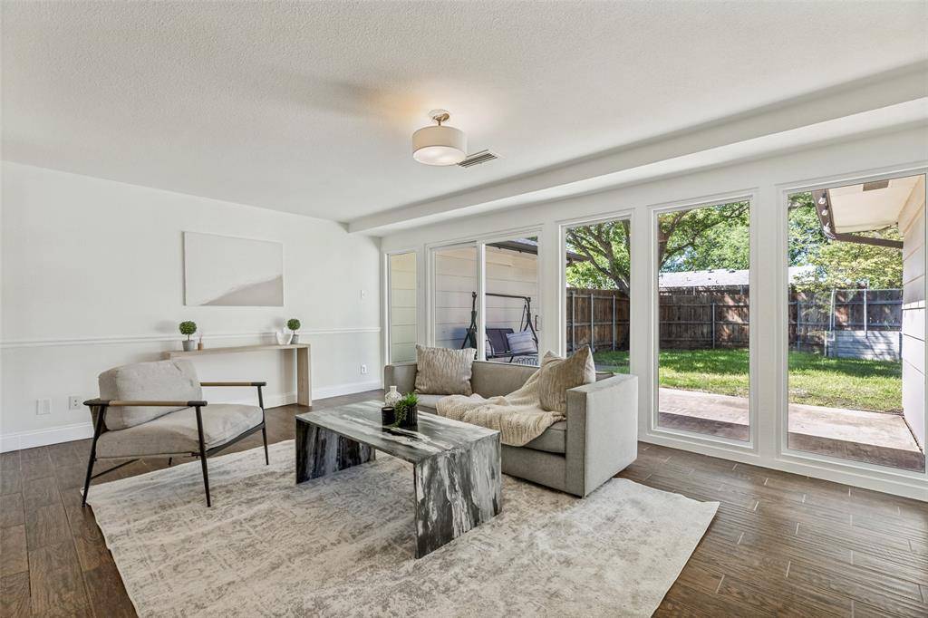 2709 Melrose Drive, Plano, TX 75075