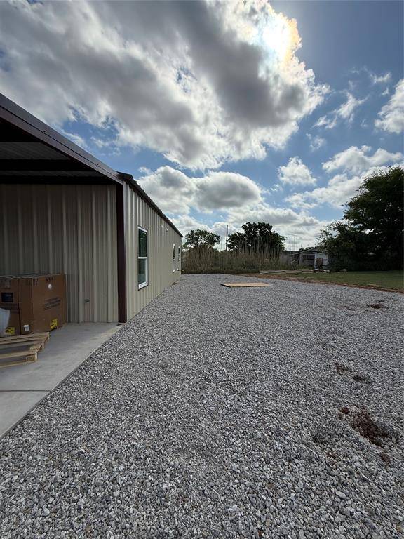 9983 Mineral Wells #B, Weatherford, TX 76088