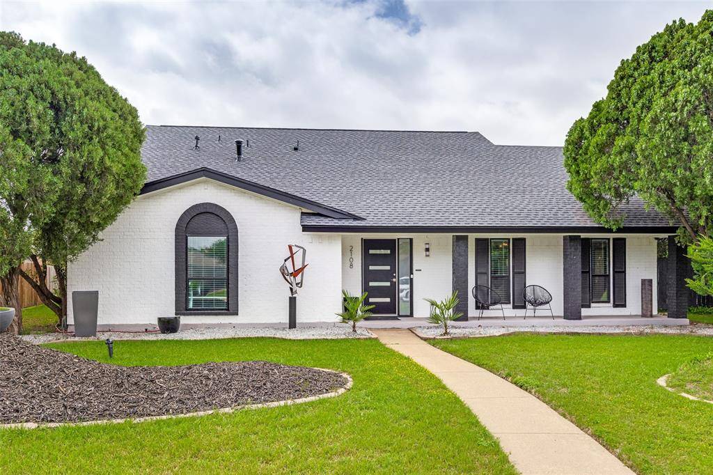 2108 J J Pearce Drive, Richardson, TX 75081
