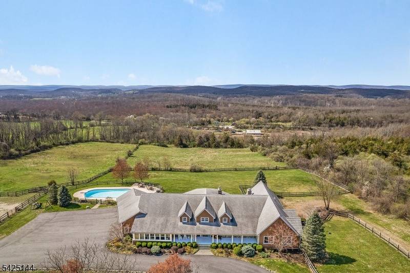 71 Kimble Ln, Sparta Twp., NJ 07871