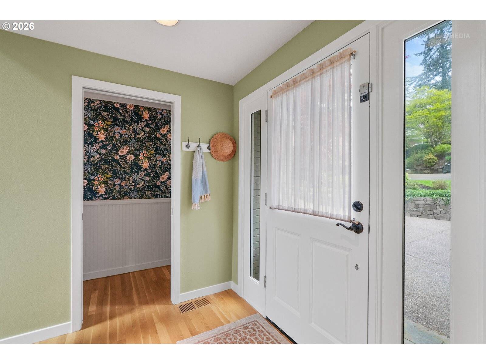 10831 SW CREIGHTONWOOD PL, Portland, OR 97219