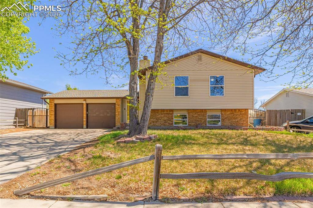 7115 Grand Valley DR, Colorado Springs, CO 80911