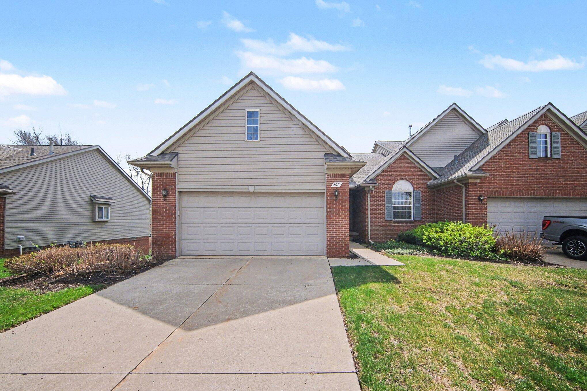 2672 Ambassador DR, Ypsilanti Twp, MI 48198